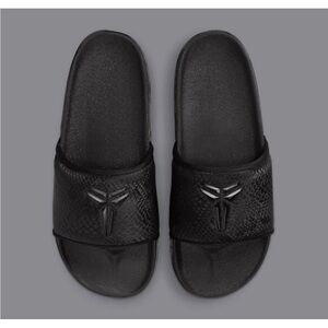 Nike Kobe Off Court Slides Men's IF2870-001 sizes Brand new ships now